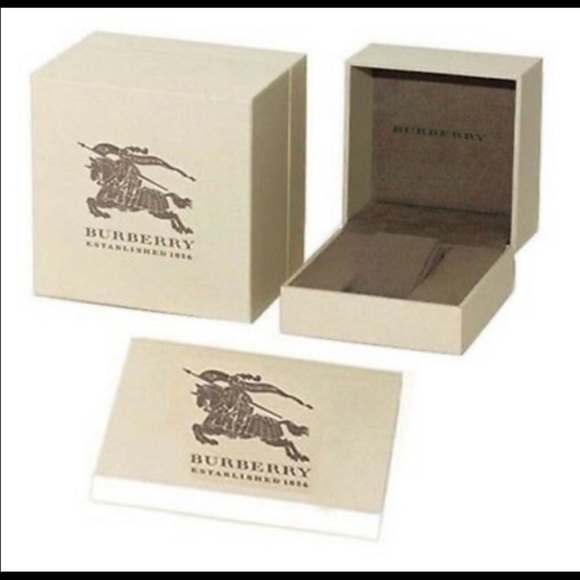 Burberry Heritage Nova Check Watch 33mm BU9404 - Picture 3 of 10